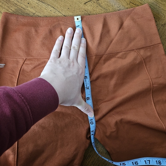 Fabletics Sync Seamless High-Waisted Legging Burnt Brick Athleisure Workout - Picture 8 of 11